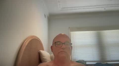 Snapshot of lucas10004 chatting on 01.24.25 lucas10004 online show from 01.24.25