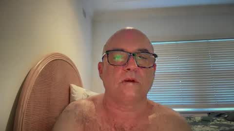 Snapshot of lucas10004 chatting on 03.12.25 lucas10004 online show from 03.12.25