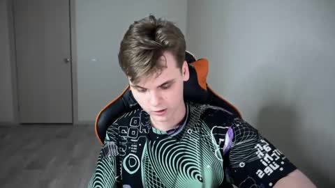 Lucas Gill online show from 12.26.24