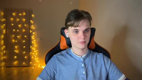 Lucas Gill online show from 01.28.25