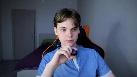 Lucas Gill online show from 03.07.25