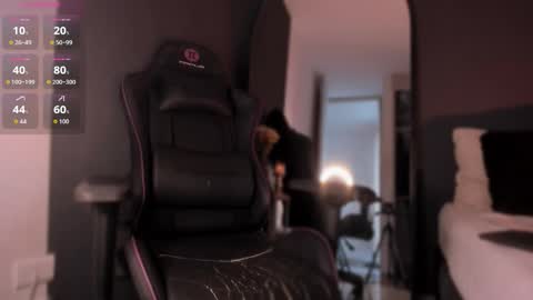   online show from 03.04.26