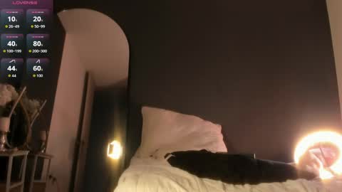   online show from 04.18.26