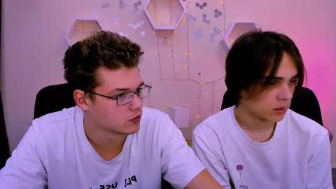 Snapshot of lucas_long_ chatting on 11.09.25 lucas_long_ online show from 11.09.25