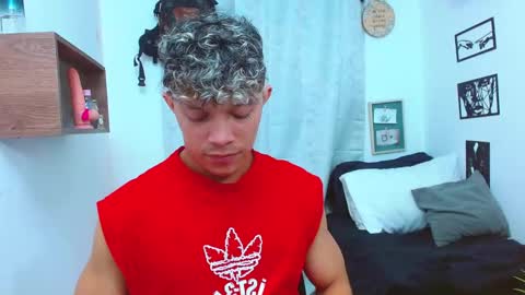 Lucas Luxx online show from 11.05.25