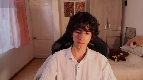 lucas_xo online show from 12.14.25