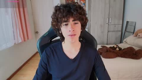 lucas_xo online show from 12.21.25