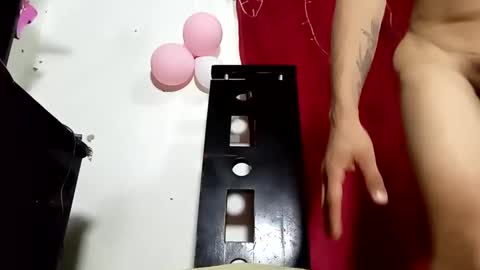 Snapshot of lucascastrohot chatting on 02.17.25 Daniel online show from 02.17.25