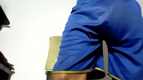 Snapshot of lucascastrohot chatting on 03.01.25 Daniel online show from 03.01.25