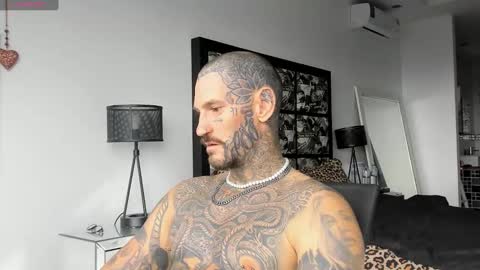 lucasexclusive online show from 01.04.25