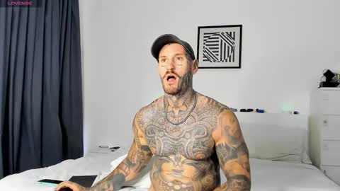 lucasexclusive online show from 11.10.25