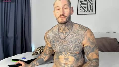 lucasexclusive online show from 11.22.25