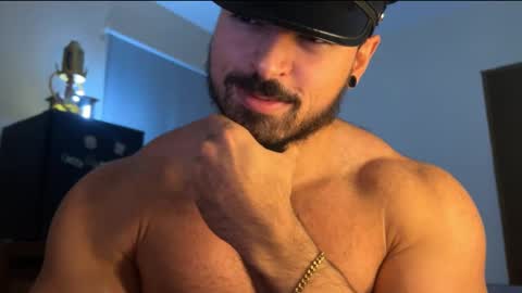 lucasfit24 online show from 11.11.25
