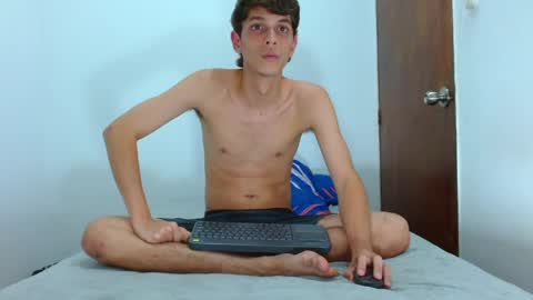 Snapshot of luchocole chatting on 05.30.26 LUCHO HOT online show from 05.30.26