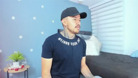 Snapshot of luci_fer15 chatting on 01.07.25 Luci y Fer online show from 01.07.25