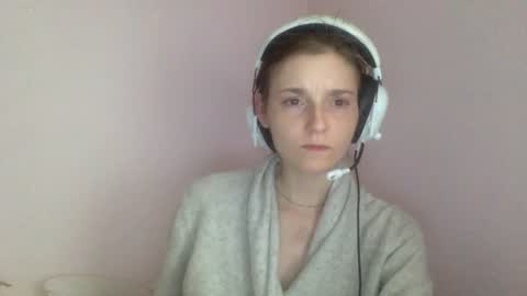 Snapshot of luci_layne chatting on 07.28.26 Luci Layne online show from 07.28.26