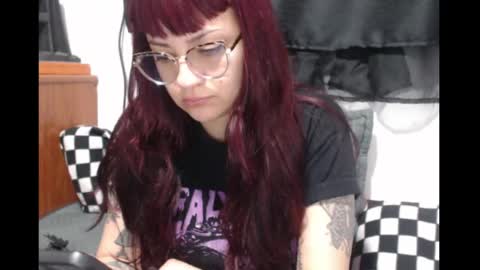 Snapshot of lucia_d_carton chatting on 05.14.26 Lulu DCarton online show from 05.14.26
