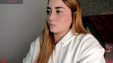 lucia star  online show from 01.09.25