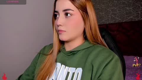 lucia star  online show from 01.30.25