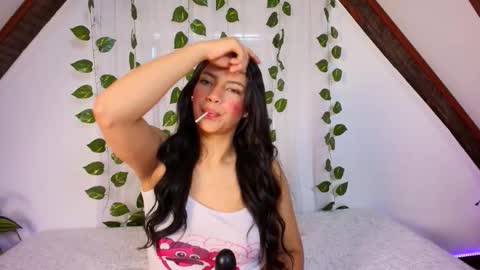 lucia_sweeet online show from 11.27.25