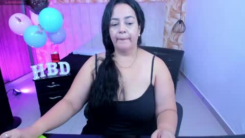 Snapshot of lucia_vonne chatting on 05.30.26 Lucia Vonne online show from 05.30.26