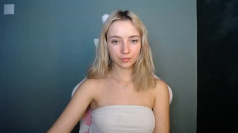 Snapshot of luciacam20 chatting on 07.07.26 Lucy online show from 07.07.26