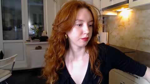 Lucia online show from 02.05.25