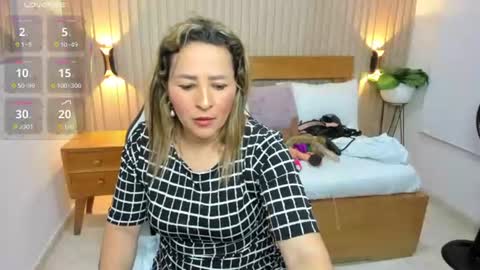 Snapshot of luciana_ballesteros chatting on 07.06.26 Luciana online show from 07.06.26