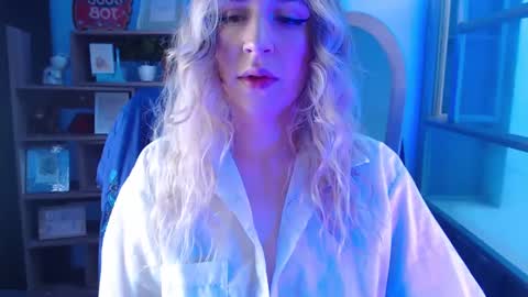 Luciana Evans online show from 02.20.25