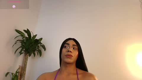 Snapshot of luciana_glow chatting on 06.18.26 luciana_glow online show from 06.18.26