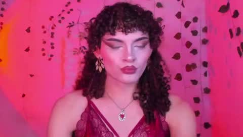 Snapshot of lucianromeo17 chatting on 06.19.26 Lucy or Lucian 3 Come to my social Links3 online show from 06.19.26