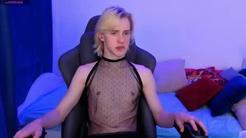 Angelok online show from 04.16.26