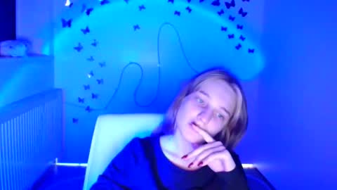 Lucie online show from 11.28.25