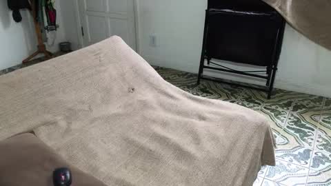 Snapshot of lucifer_curious chatting on 10.01.25 lucifer_curious online show from 10.01.25