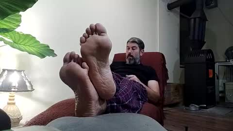 Snapshot of lucifergotharder chatting on 11.17.25 Lucifergotharder online show from 11.17.25