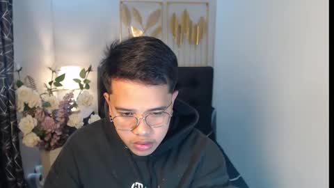 Snapshot of luciferhotcum chatting on 02.03.25 Luciferhotcum online show from 02.03.25