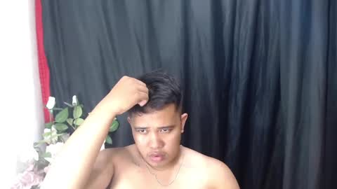 Snapshot of luciferhotcum chatting on 03.05.25 Luciferhotcum online show from 03.05.25