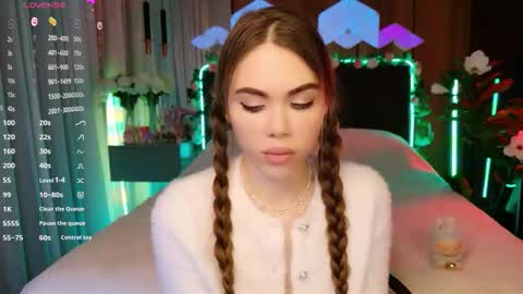 MimiFors online show from 11.17.25