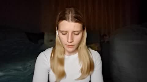 Snapshot of lucileourth chatting on 10.13.25 Monika online show from 10.13.25