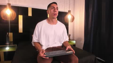 Lucio online show from 05.12.26