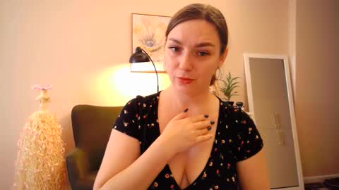 lucky_foryou_baby online show from 01.02.25