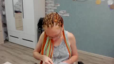 lucky_licky20 online show from 11.10.25