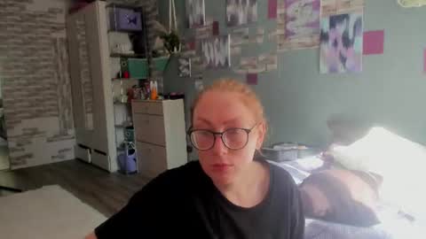 lucky_licky20 online show from 07.10.26
