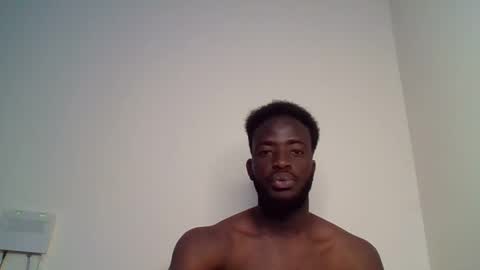 Snapshot of luckycharly chatting on 02.18.25 MASTER DOM online show from 02.18.25