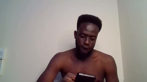 Snapshot of luckycharly chatting on 09.28.25 MASTER DOM online show from 09.28.25