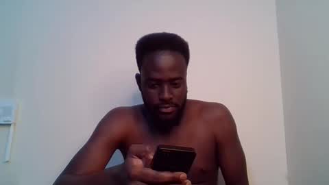 Snapshot of luckycharly chatting on 05.08.26 MASTER DOM online show from 05.08.26