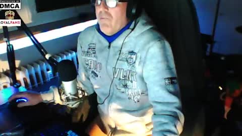        call me  Stefan online show from 01.01.25