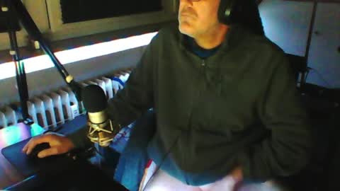 Snapshot of luckyfreak1 chatting on 04.18.26 call me Stefan online show from 04.18.26
