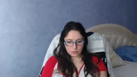 Snapshot of luckylinda23 chatting on 02.27.25 luckylinda23 online show from 02.27.25