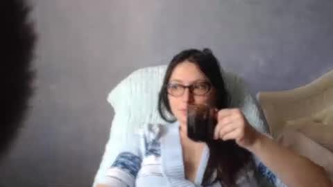 luckylinda23 online show from 05.19.26